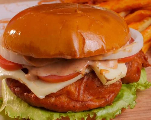 Hamburguesa de pollo empanizado