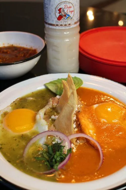Huevos Divorciados