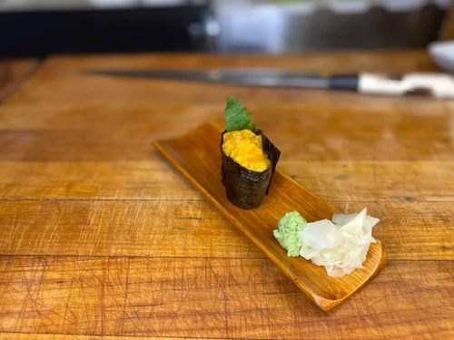 NIGIRI DE UNI