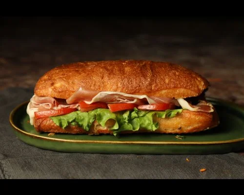 Chapata jamon serrano y cebolla