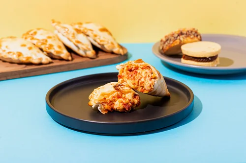 Empanada de Pepperoni con Queso