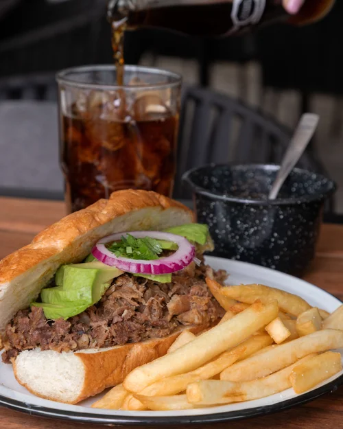 Torta de barbacoa o cochinita